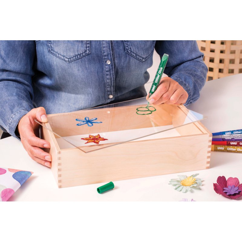 UHU Glitter Glue, solvent-free, washable at 40°C