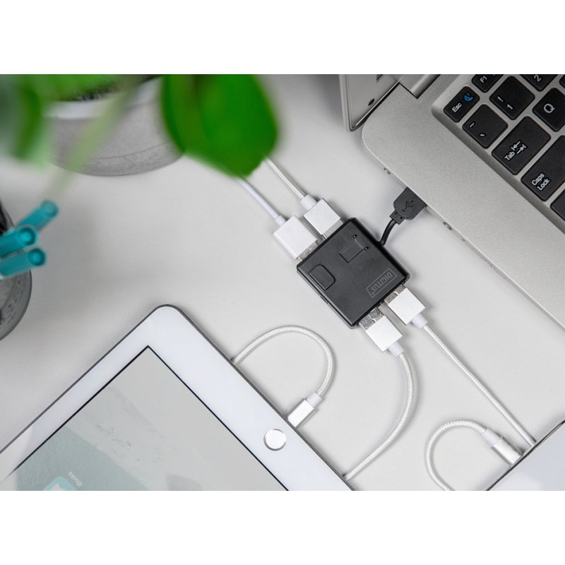 DIGITUS USB 2.0 hub, 4 poorten, zwart