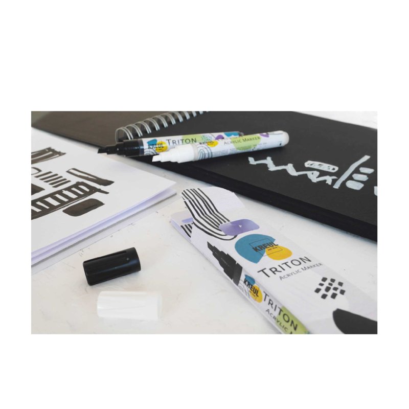 KREUL acrylic marker Triton, chisel tip 1.0-4.0 mm, black and white, 2 pieces