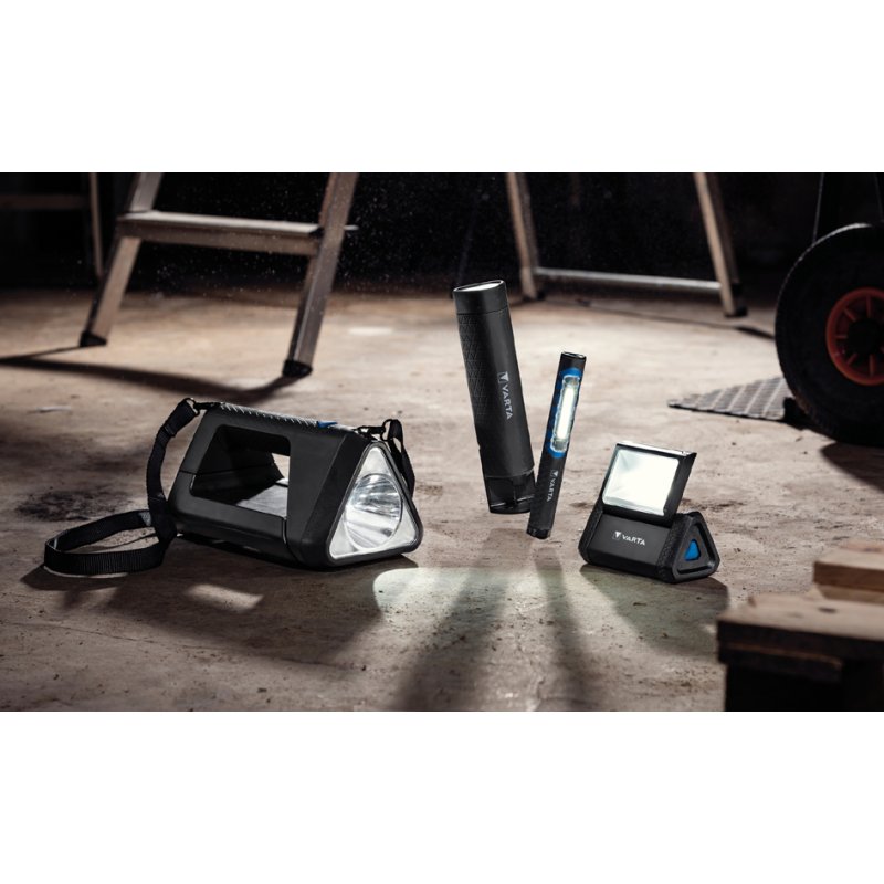 VARTA oplaadbare werklamp Work Flex BL30R, verstelbare standaard, 500 lumen, IP54