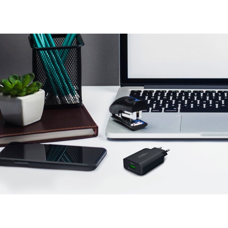 ANSMANN USB-lader met stopcontact, Quick Charge 3.0, zwart, 18 watt