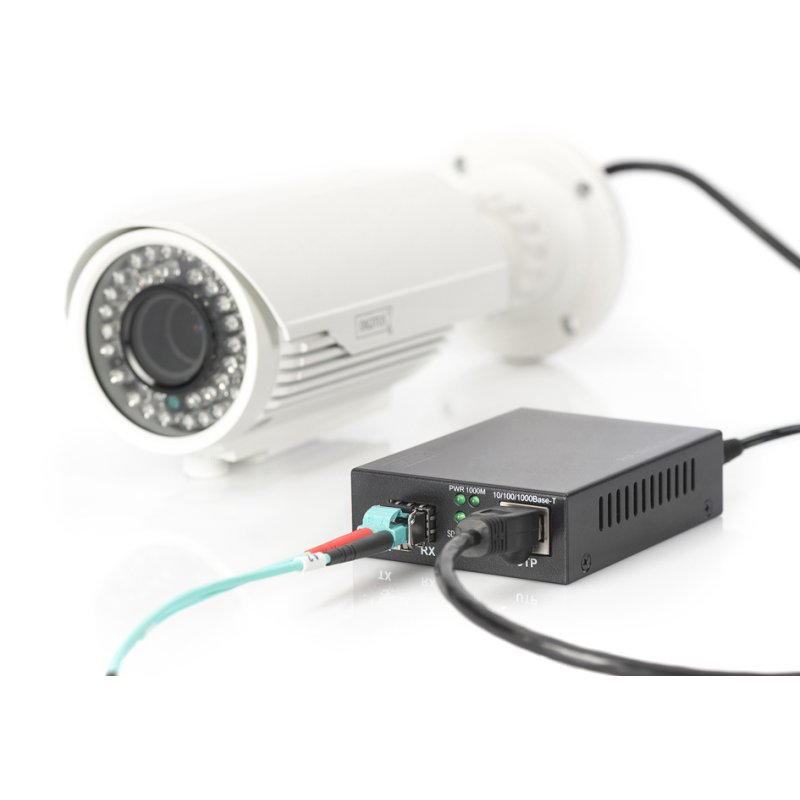 DIGITUS Convertisseur Gigabit PoE, RJ45/SFP, 30 Watt