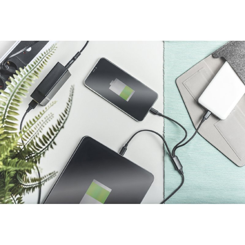 DIGITUS 3-in-1 oplaadkabel USB-A naar Lightning/Micro-USB/USB-C, zwart, 1 m