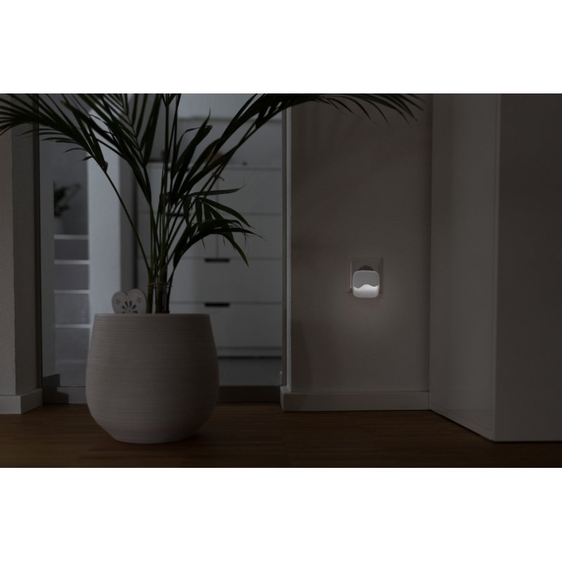 ANSMANN Veilleuse LED NL10AC, blanc, 4,2 lumens, capteur crépusculaire