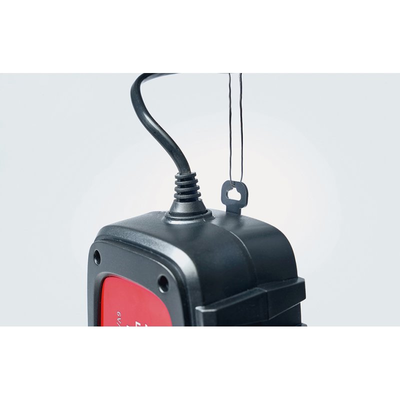 IWH acculader 4A, 6/12V, volautomatisch