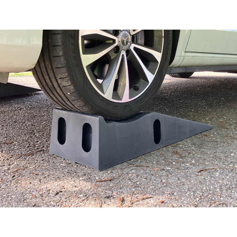 IWH oprijplaten set, zwart, draagkracht 3 ton, 2 stuks