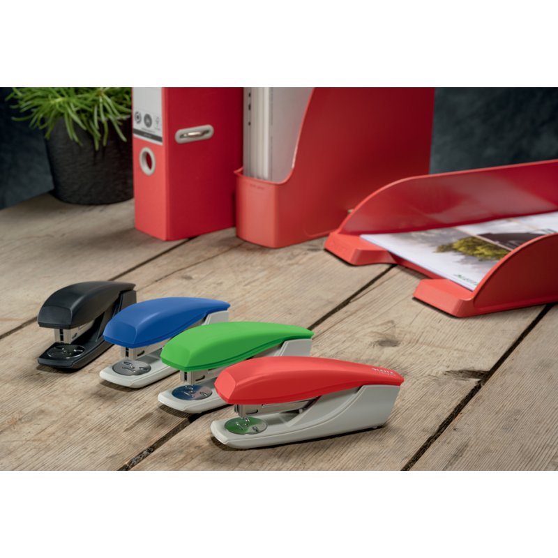 LEITZ agrafeuse NeXXt Recycle, bleu, 30 feuilles