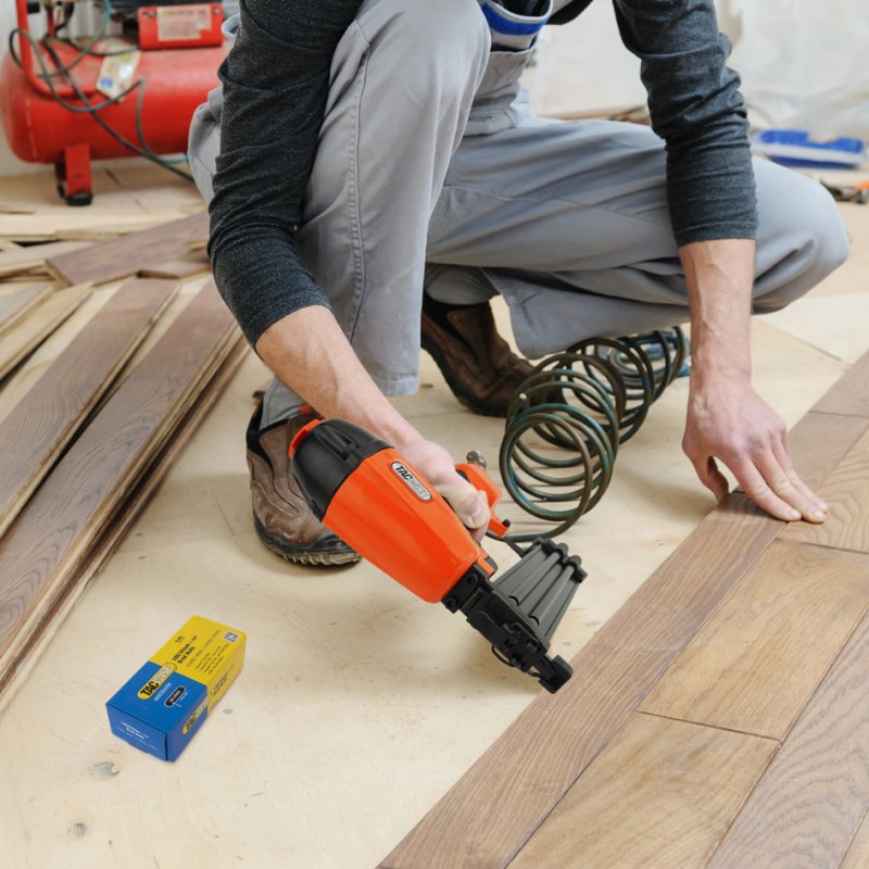 TACWISE pneumatische spijkerpistool, oranje, type 180 18G, inclusief koffer