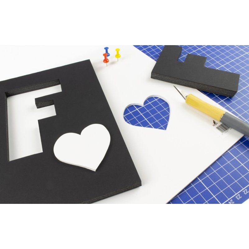 Kangaro foam board A4, noir, 5 mm, 20 pièces
