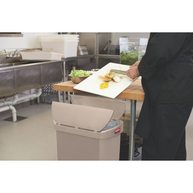 Rubbermaid poubelle pédale Slim Jim, 90 litres, beige