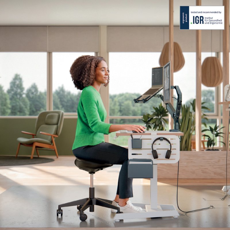 LEITZ Ergo stool with wheels, black, height adjustable 46-59 cm