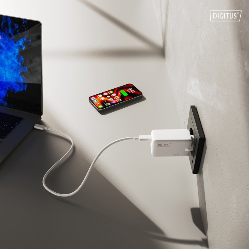 DIGITUS Chargeur USB GaN, 2x USB-C + 1x USB-A, 67W, blanc