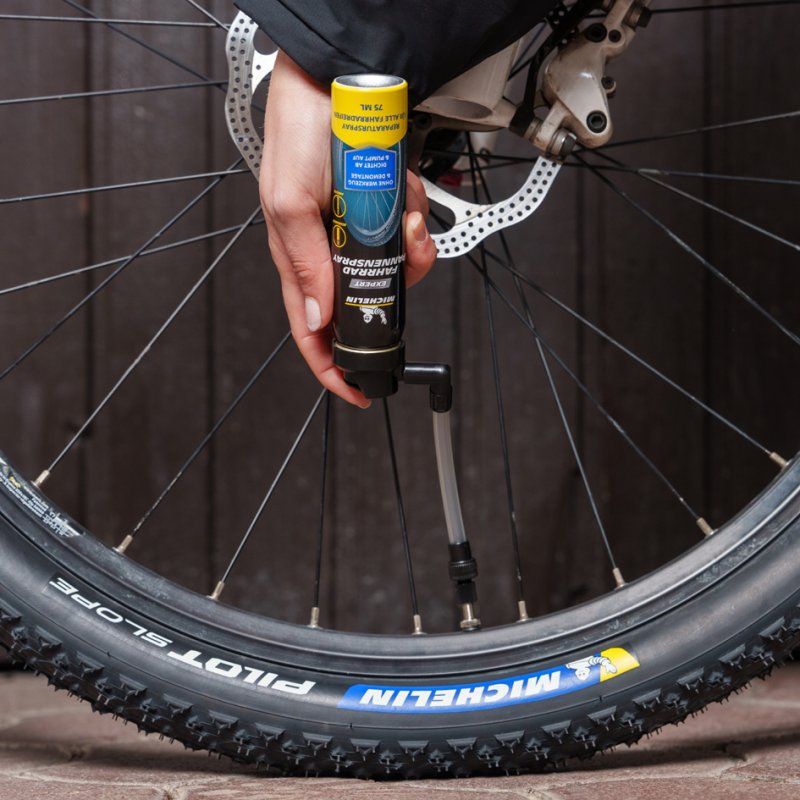 MICHELIN spray pour pneus Expert, réparation chambre à air, 75 ml