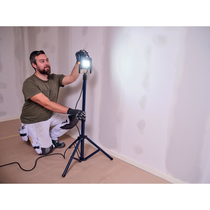 Rapid LED-werklamp THE PAINTER set incl. statief, zwart/blauw, 20 W, 2.000 lm